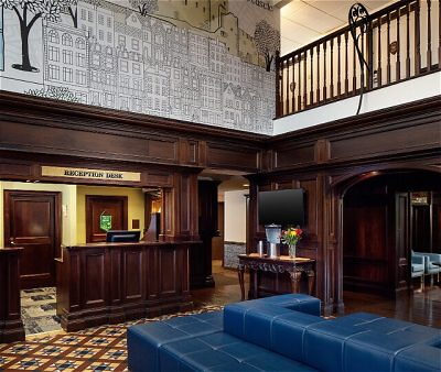 The Irish Cottage front desk